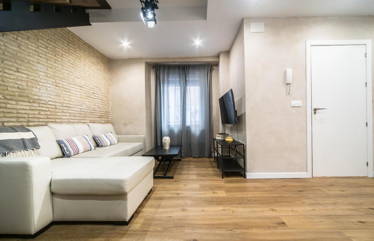 Rey De Sevilla Flats - Duplex Museo Kültér fotó