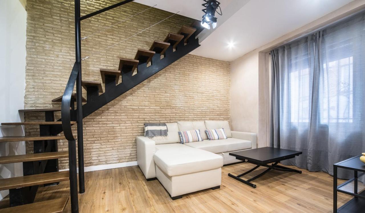 Rey De Sevilla Flats - Duplex Museo Kültér fotó